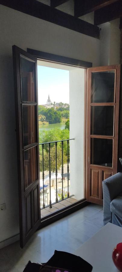 Trianabridgeviews Atico Con Vistas Al Puente De Triana Calle Castilla 38 Sevilla Eksteriør billede