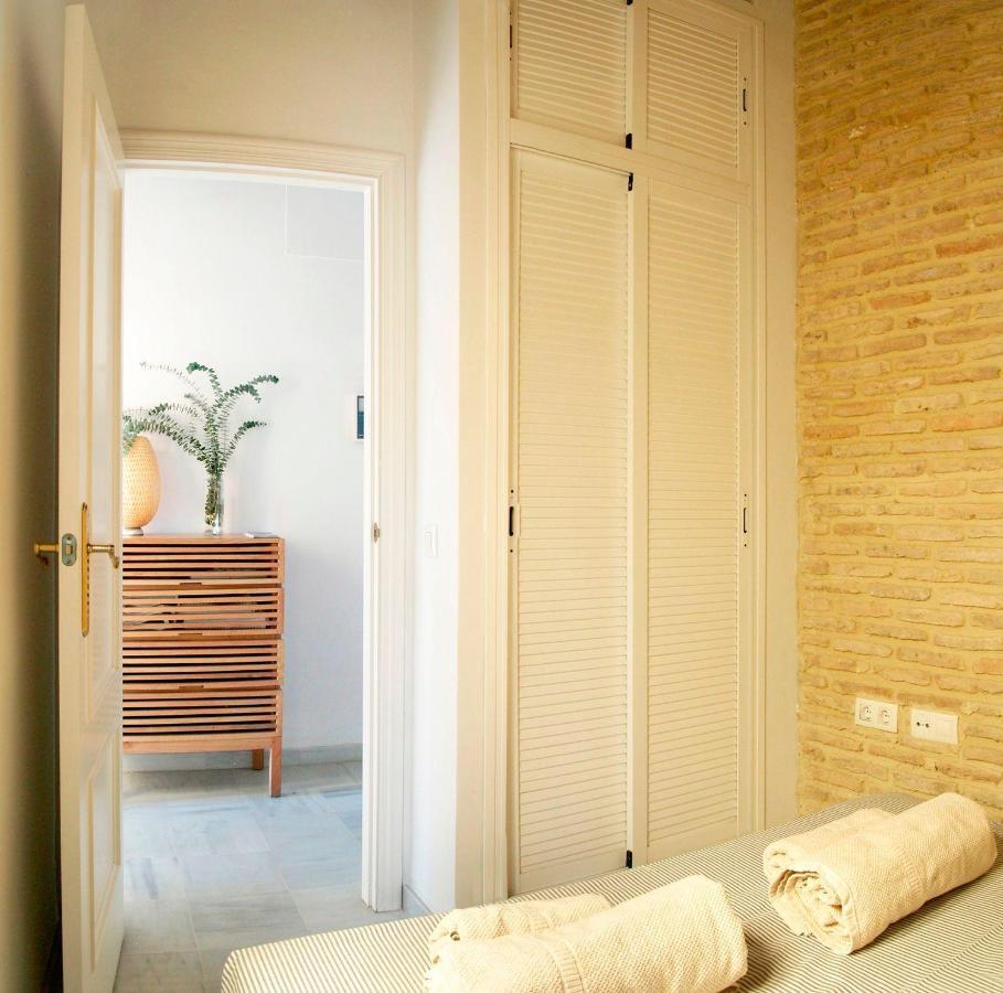 Trianabridgeviews Atico Con Vistas Al Puente De Triana Calle Castilla 38 Sevilla Eksteriør billede